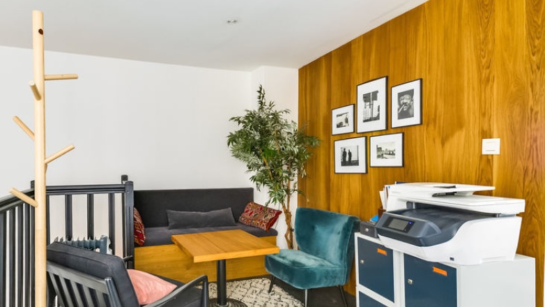 Photo 8 de 62 Rue Jean-Jacques Rousseau à Paris