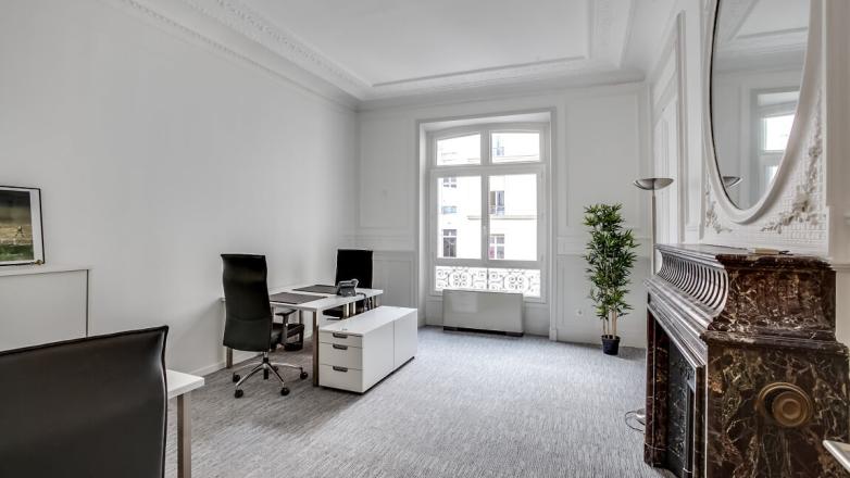 Office 8 Rue de la Boétie