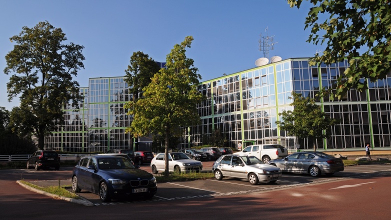 Foto 6 van 90 Avenue de Lanessan in Champagne-au-Mont-d'Or