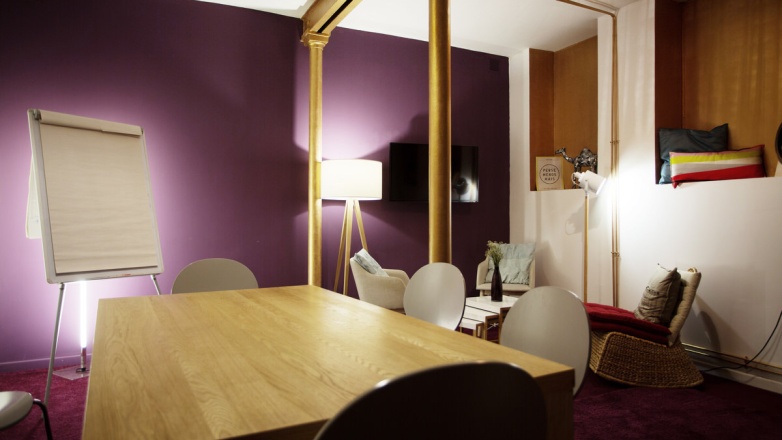 Photo 1 of 12 Rue des Fontaines du Temple in Paris