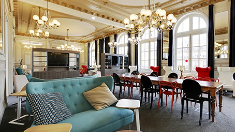 Photo 11 of 14 Rue de Dunkerque in Paris