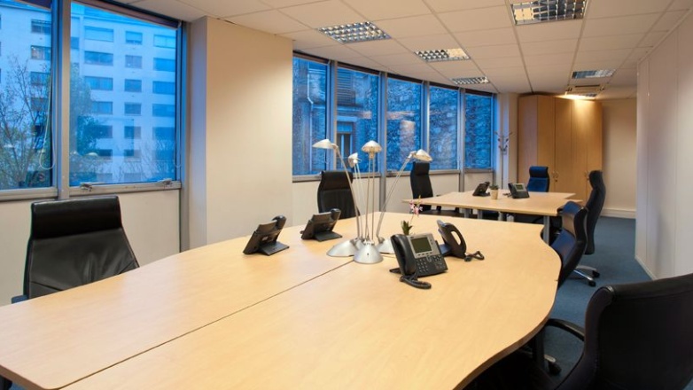 Photo 8 of 14 Avenue d'Eylau in Paris