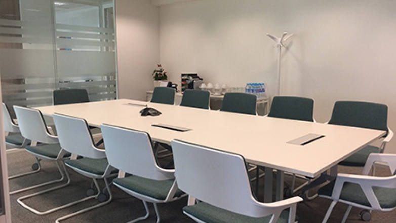 Photo 3 of 16 Place de l'Iris in Courbevoie