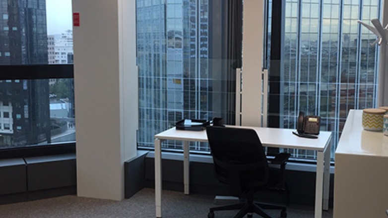 Photo 4 of 16 Place de l'Iris in Courbevoie