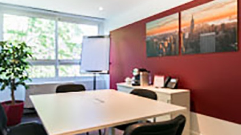 Photo 8 of 171 Avenue Charles de Gaulle in Neuilly-Sur-Seine