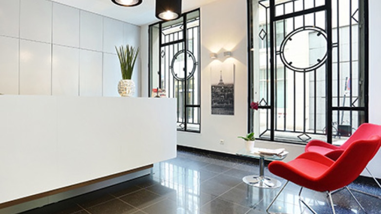 Photo 2 of 18 Rue Pasquier in Paris