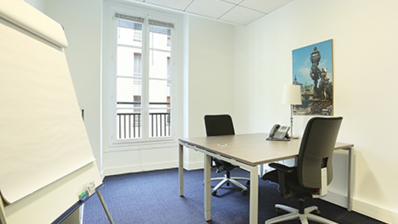 Photo 3 of 18 Rue Pasquier in Paris