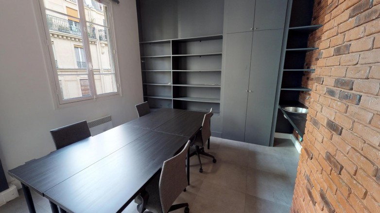 Photo 7 of 192 Rue Legendre in Paris