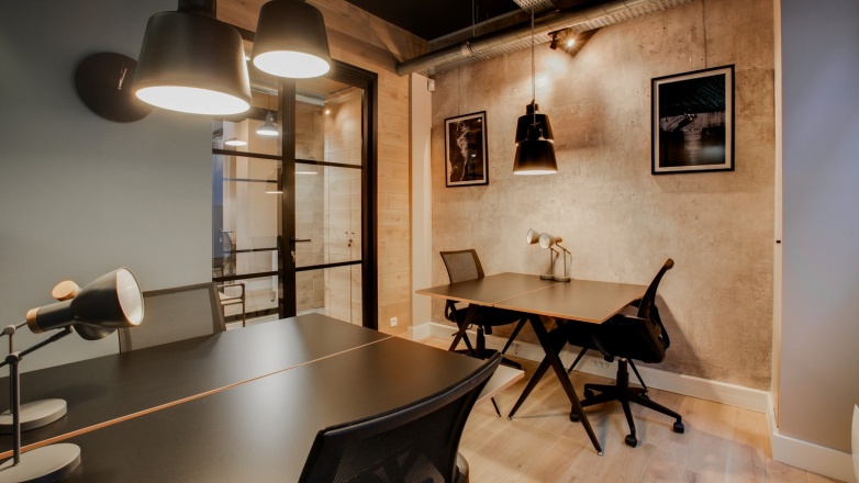 Photo 1 of 33 Rue d’Amsterdam in Paris