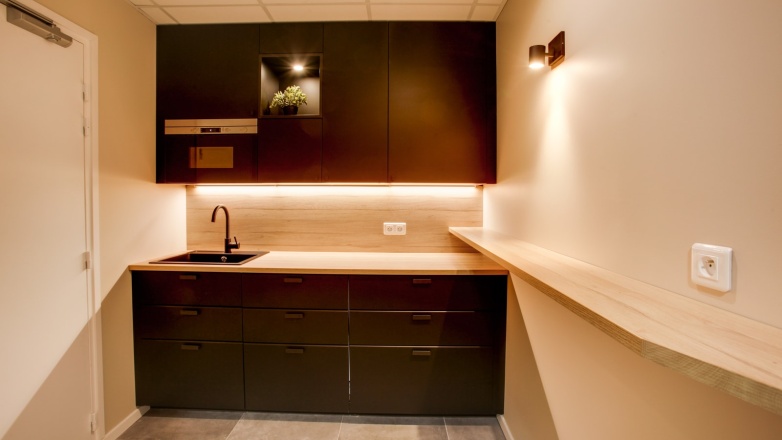 Photo 10 of 33 Rue d’Amsterdam in Paris