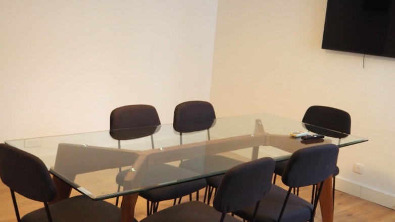 Meeting room 