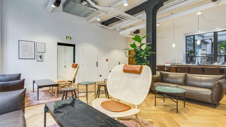 Photo 9 of 86-90 Rue Notre Dame de Nazareth in Paris