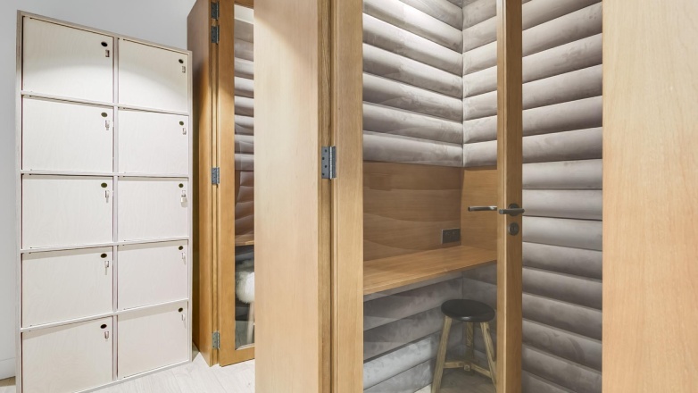 Photo 6 of 86-90 Rue Notre Dame de Nazareth in Paris