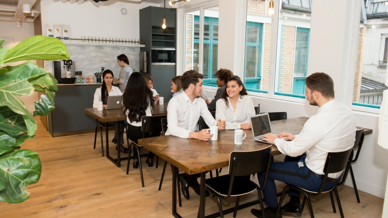 Photo 3 of 86-90 Rue Notre Dame de Nazareth in Paris