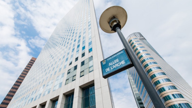 Photo 1 of 9-11 Allée de l'Arche in Courbevoie