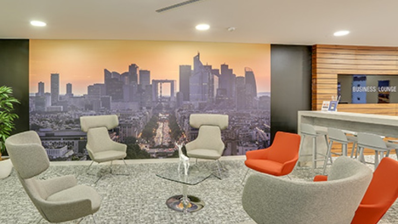 Photo 11 of 9-11 Allée de l'Arche in Courbevoie