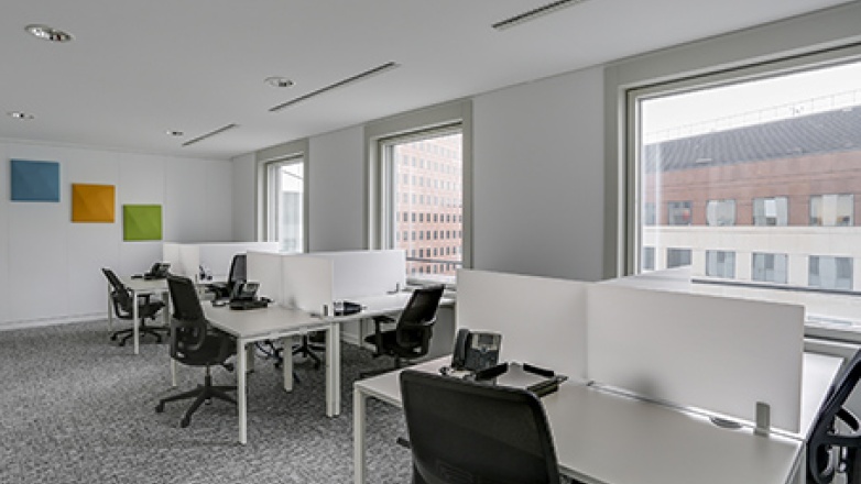 Photo 7 of 9-11 Allée de l'Arche in Courbevoie