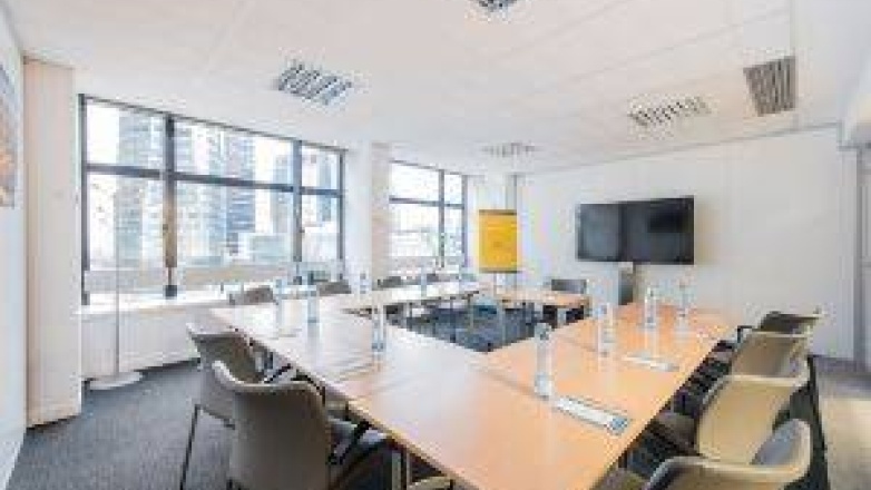 Photo 25 of 12 Place de La Défense in Courbevoie