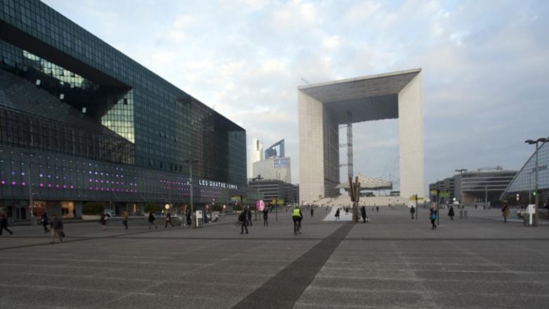 Photo 1 of 12 Place de La Défense in Courbevoie