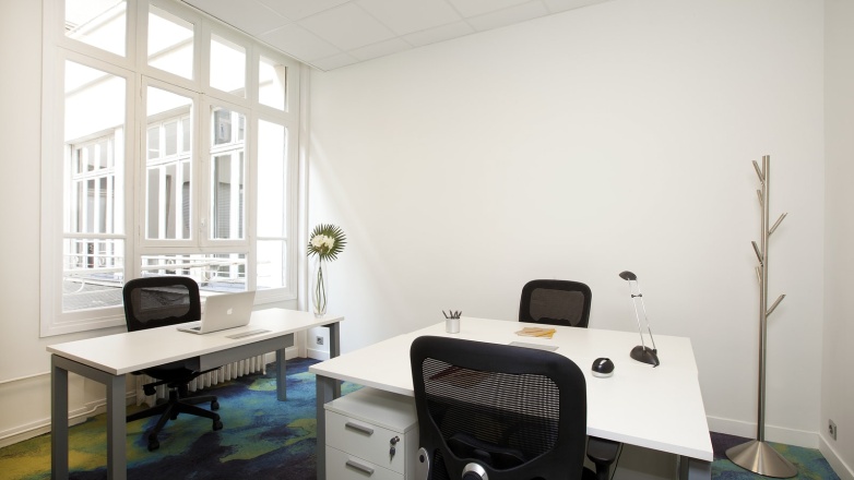 Photo 11 of 34 Avenue des Champs-Élysées in Paris