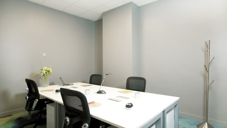 Photo 4 of 34 Avenue des Champs-Élysées in Paris