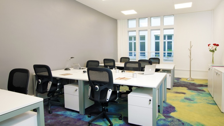 Photo 5 of 34 Avenue des Champs-Élysées in Paris