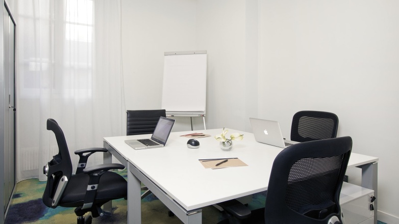 Photo 6 of 34 Avenue des Champs-Élysées in Paris