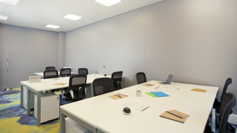 Photo 9 of 34 Avenue des Champs-Élysées in Paris