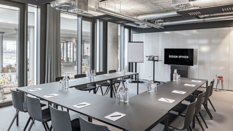 Foto 5 van Alexanderufer 3-7 in Berlijn