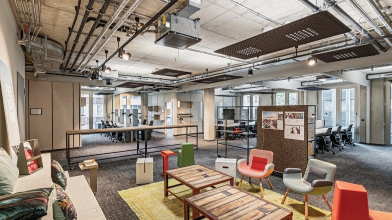 Photo of Fürstenwall 172 in Düsseldorf