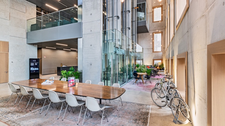 Photo 10 of Fürstenwall 172 in Düsseldorf