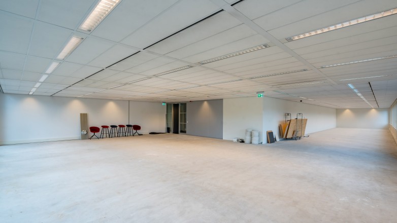 Conventional office Hambakenwetering