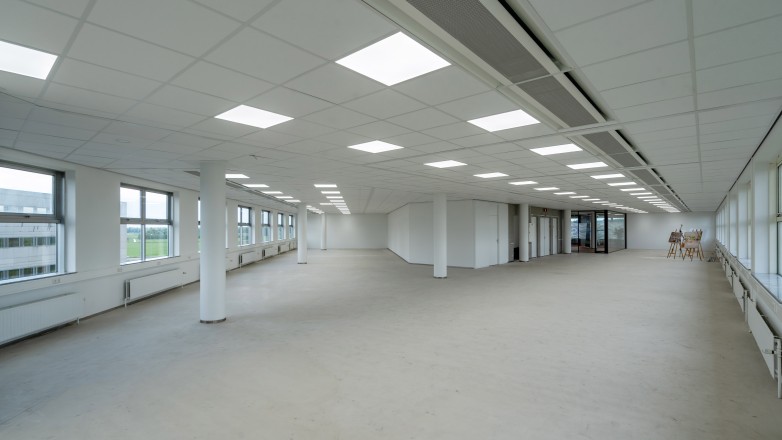 large office space Pettelaarpark