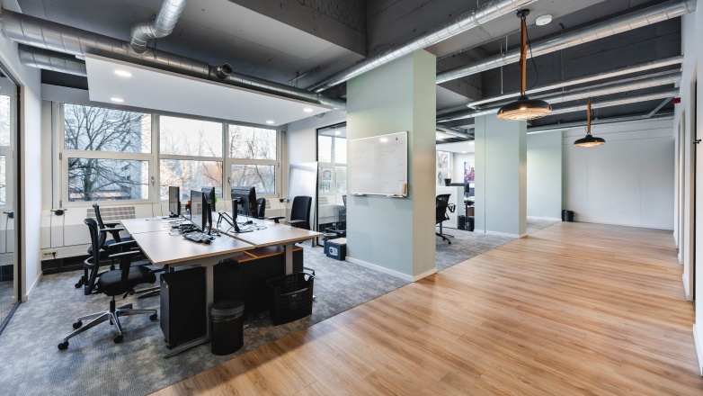 Foto 3 van Mensinge 1-79 in Amsterdam