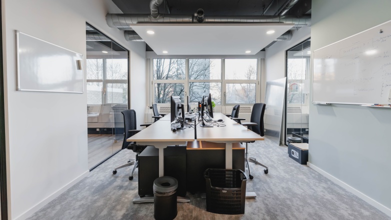 Foto 5 van Mensinge 1-79 in Amsterdam