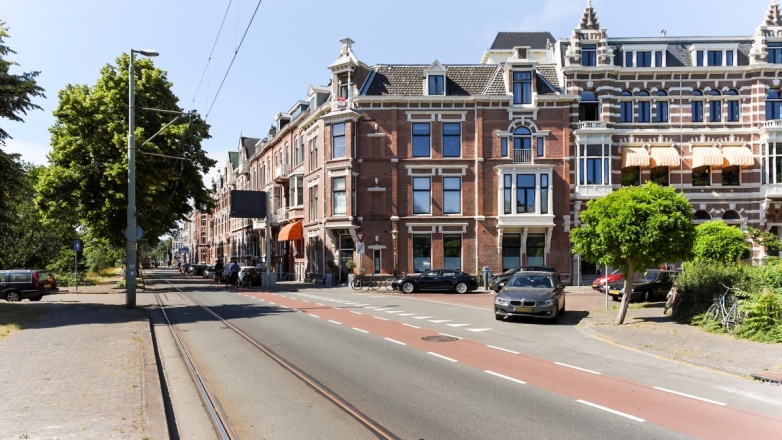 Foto 10 van Sweelinckplein 9-11 in Den Haag