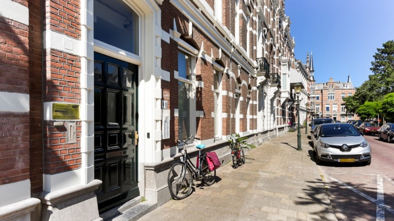 Foto 4 van Sweelinckplein 9-11 in Den Haag