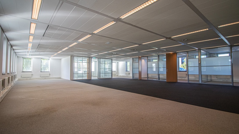 Foto 3 van Transistorstraat 40-46 in Almere