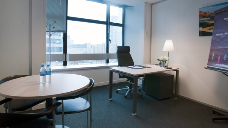 Photo 16 of 12 Place de La Défense in Courbevoie