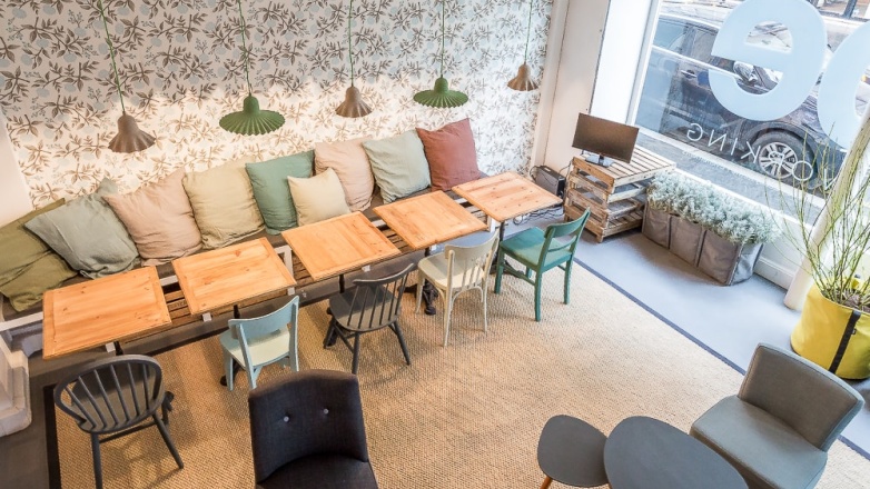 Photo 15 of 60 Rue de la Jonquière in Paris