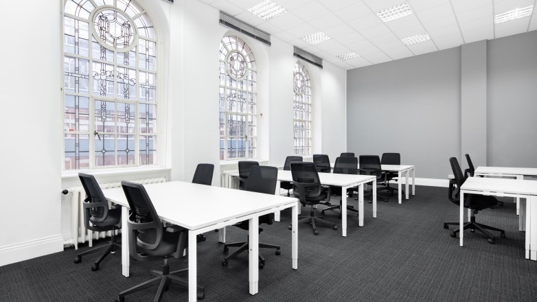 Serviced office space London 