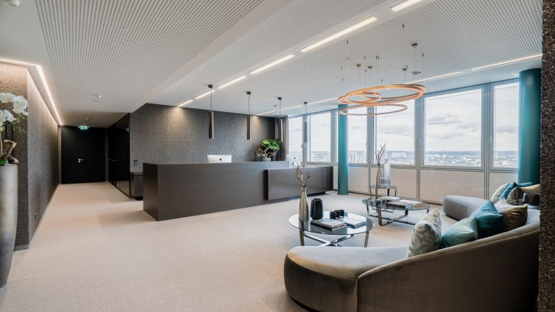 Photo 4 of Dreischeibenhaus 1 in Düsseldorf