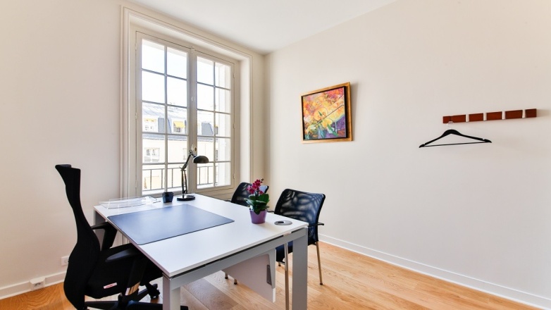 Photo 10 of 21 Rue Henri Rochefort in Paris