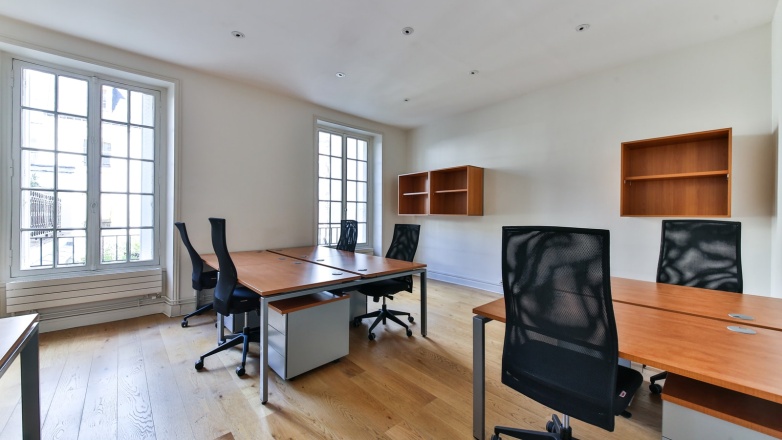 Photo 5 of 21 Rue Henri Rochefort in Paris