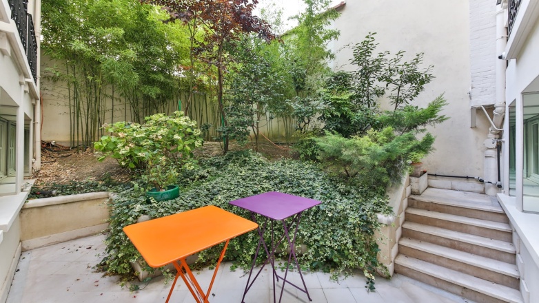 Photo 8 of 21 Rue Henri Rochefort in Paris