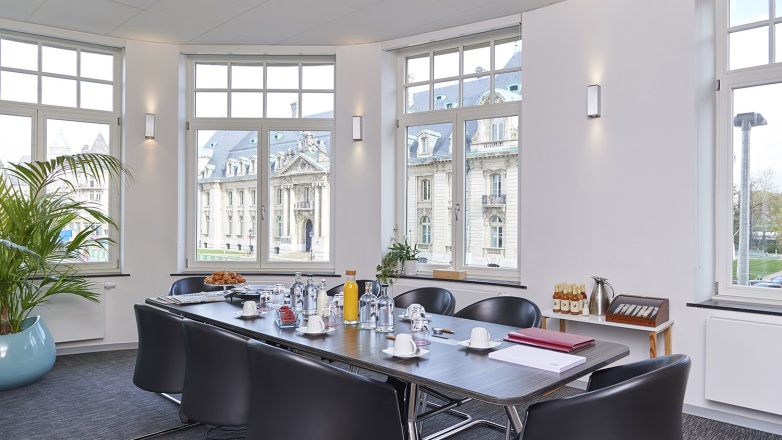 Large luxurious boardroom