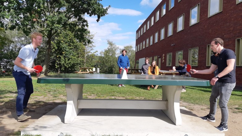 Outdoor pingpong table Galileilaan 15, Niel, Belgium