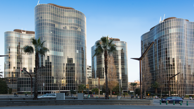 Buildings Gran Via de Carles III 84