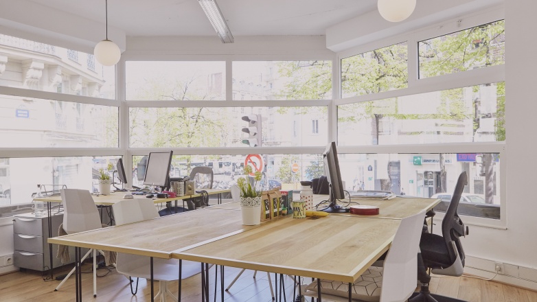 Modern office space 1 impasse Reille