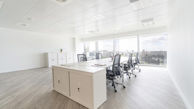 Spacious office Paseo de la Castellana 79